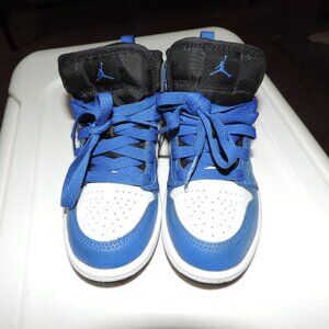 Nike Air Jordan 1 mid in game royal DQ8424-402  child size 10.5
